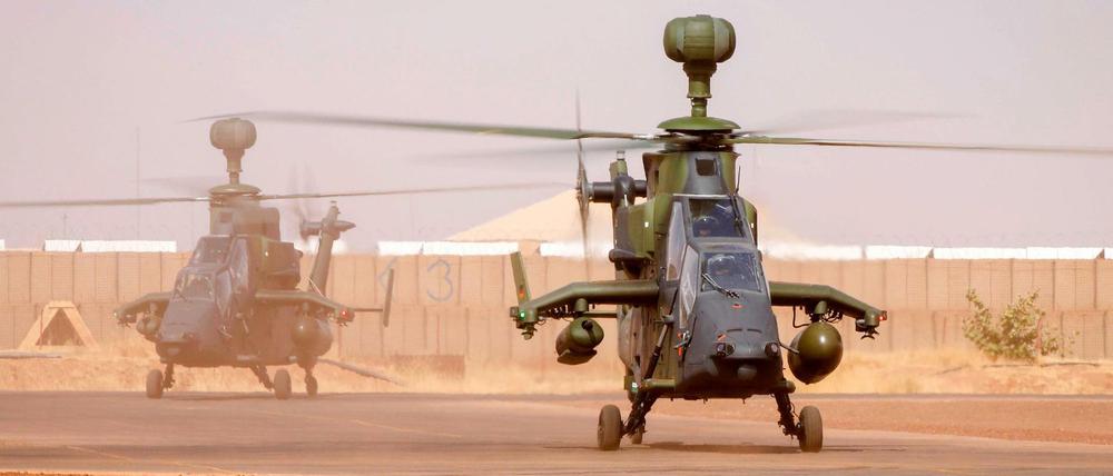 Zwei Kampfhubschrauber des Typs Tiger im März 2017 in Mali.