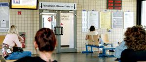 Bürgeramt Berlin Kreuzberg im Rathaus Kreuzberg.