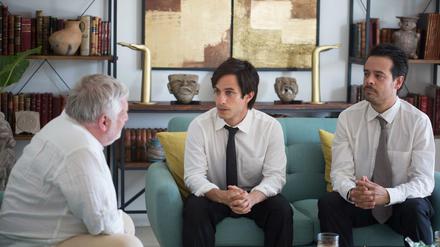 Simon Russell Beale, Gael García Bernal, Leonardo Ortizgris (von links nach rechts) in "Museo".