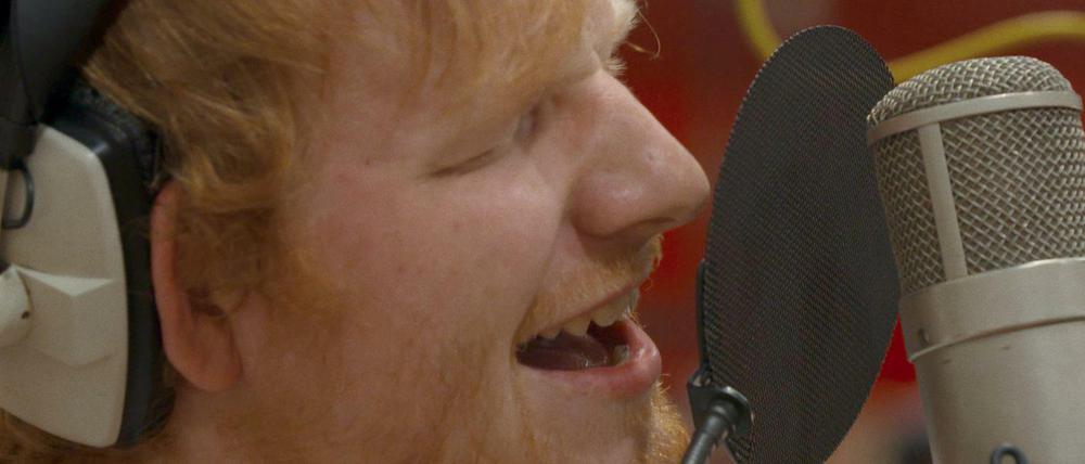 Ed Sheeran im Studio, bei der Aufnahme seines Albums „÷“ .