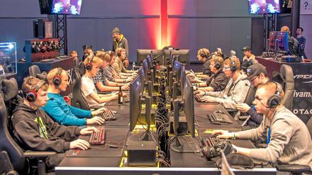 Sitzfleisch ist Trumpf. Gamer-Sport wird auch in Deutschland immer beliebter. 