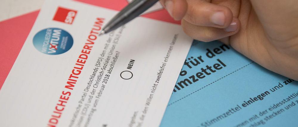 Unterlagen für das SPD-Mitgliedervotum zur Bildung einer Großen Koalition mit der Union.