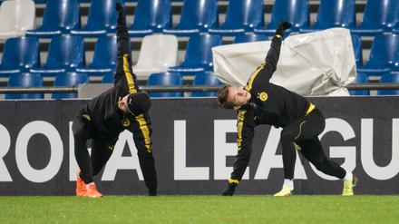 Dürfen sich auf einen Energiegetränke-Hersteller vorbereiten. Die Dortmunder Lukasz Piszczek (l.) und Marco Reus. 