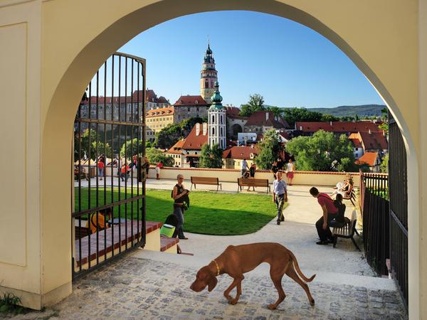 Touristen haben es in Cesky Krumlov nicht leicht. Die Einheimischen sind lieber unter sich.