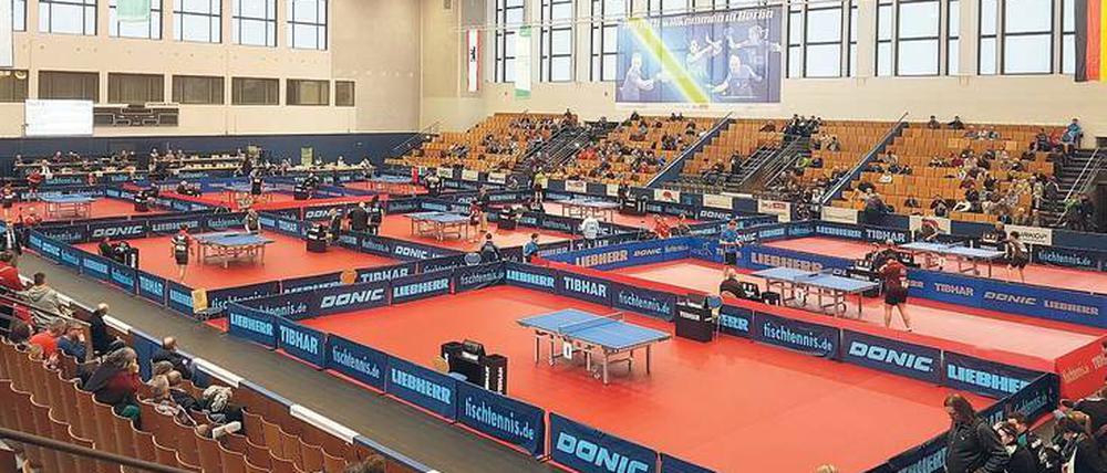 Im Zeichen des weißen Plastikballs. Der Weltranglistenerste Timo Boll könnte im Einzel seinen zwölften Titel holen.
