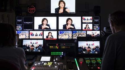 Das öffentlich-rechtliche Fernsehen der Schweiz sendet in vier Sprachen.