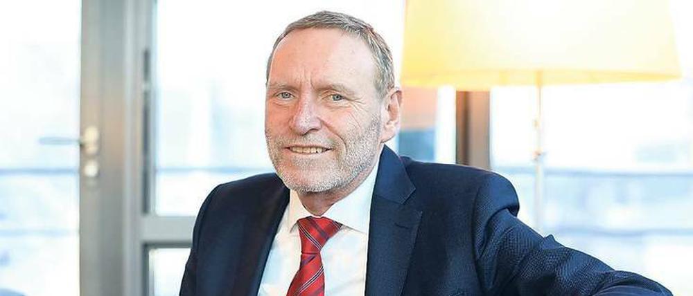 Der neue Sparkassenpräsident Helmut Schleweis ist technikaffin, sagt aber: „Wir dürfen nicht jedem Trend hinterherrennen.“