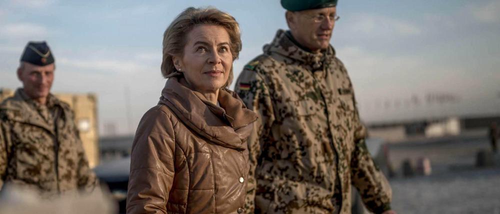 Verteidigungsministerin Ursula von der Leyen (CDU) im Feldlager in Afghanistan.