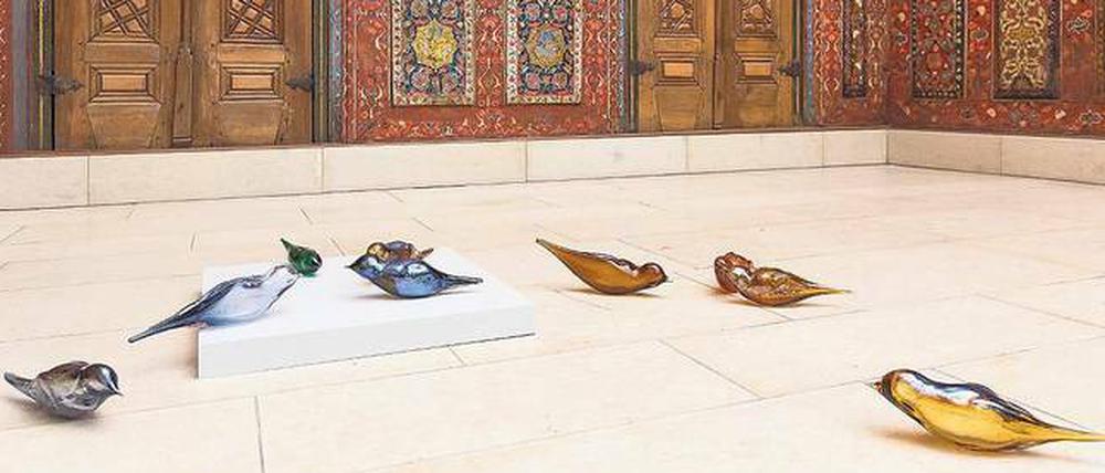 Zwischenlandung. Mit ihrer Installation verweist Feleksan Onar auf den fragilen Alltag syrischer Flüchtlinge.