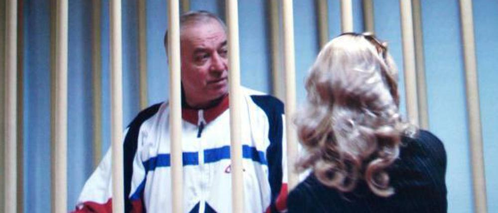 Sergej Skripal in einem Moskauer Gerichtssaal im Jahr 2006.