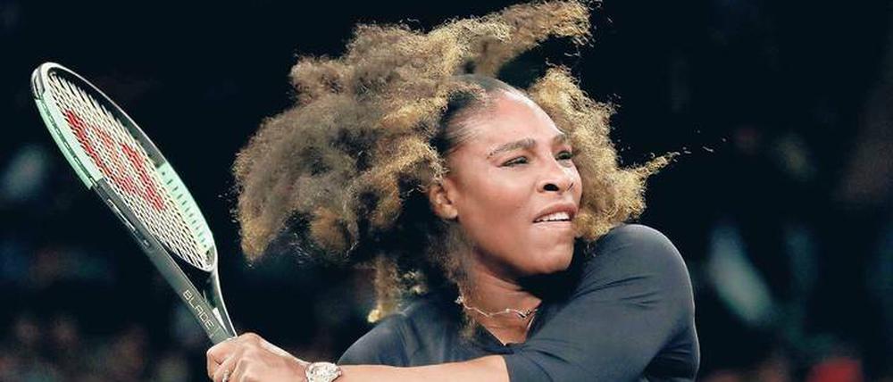 Volle Kraft zurück. Vor ihrem Comeback ins Damentennis dämpft Serena Williams die Erwartungen bezüglich ihrer Form. Bei den verbleibenden drei Grand-Slam-Tunieren will sie aber wieder gewinnen und einen historischen Rekord einstellen.