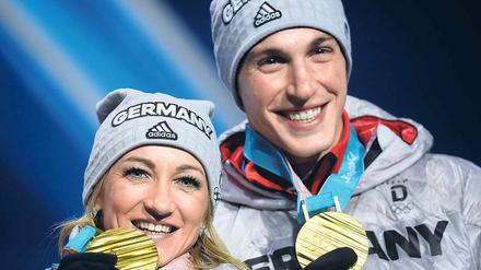 Der Wert des Goldes. Fraglich ist, ob Aljona Savchenko und Bruno Massot jetzt auch mit Werbung groß rauskommen.