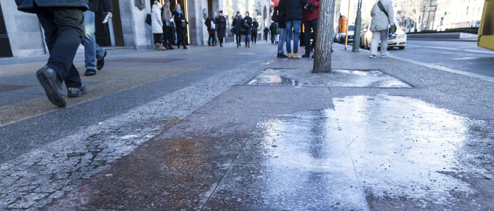 Vorsicht Glatteis! Vor einer Woche herrschte auf den Berliner Straßen Ausnahmezustand.