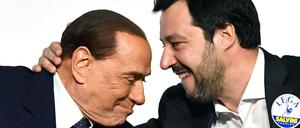 Silvio Berlusconi und Matteo Salvini (rechts).