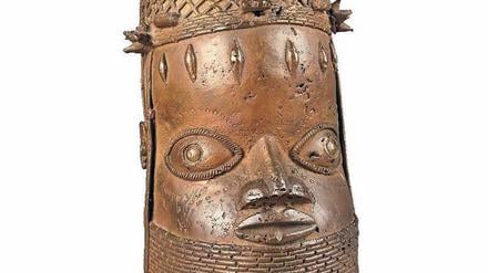 Der bronzene Gedenkkopf einer Königinmutter aus Benin.