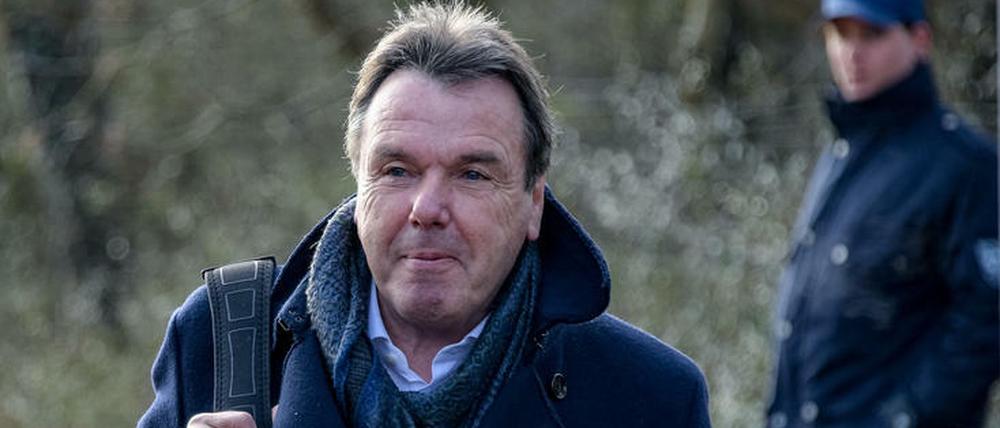 Kann gehen. Heribert Bruchhagen wird beim HSV nicht mehr gebraucht.