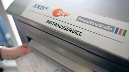 Zahlst Du schon? Der Beitragsservice von ARD, ZDF und Deutschlandradio sucht die Säumigen.
