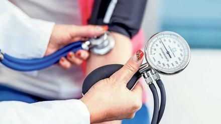 Relativ. Neue Grenzwerte würden automatisch viel mehr Menschen zu Bluthochdruck-Patienten machen. 