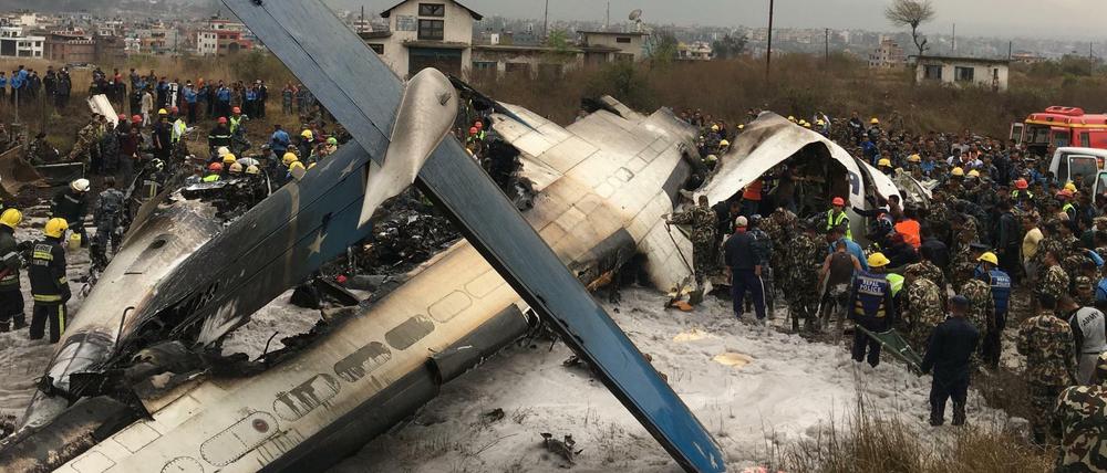 Nepal: Passagiermaschine beim Landeanflug auf die nepalesische Hauptstadt Kathmandu abgestürzt