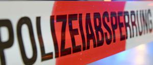 In Flensburg wurde eine 17-jährige mit mehreren Messerstichen getötet.