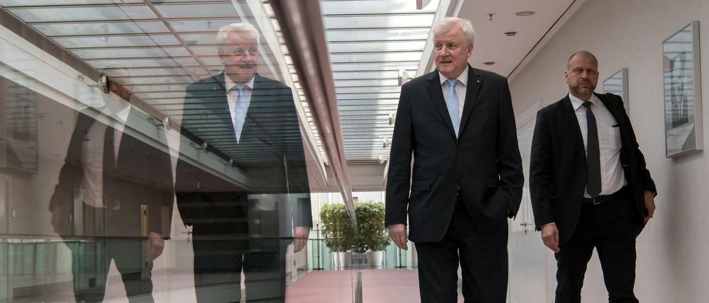Horst Seehofer (CSU) wird als Super-Innenminister auch Bauen und Heimat übernehmen.