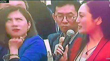 Der Moment. Die Frage ihrer Kollegin lässt Liang Xiangyi mit den Augen rollen.