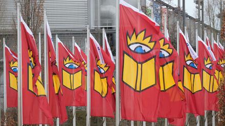 Fahnen mit dem Logo der Leipziger Buchmesse