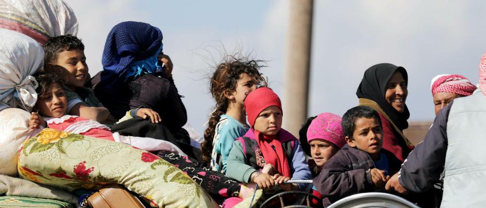 Kurz vor Beginn der Belagerung Afrins haben viele Zivilisten die Stadt noch schnell verlassen.