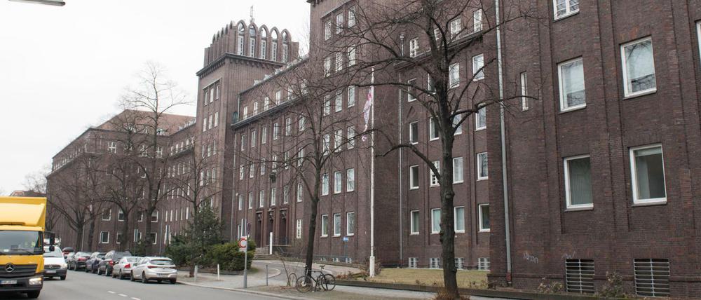 Die Polizei möchte in diesem Gebäude an der Tempelhofer Ringbahnstraße Terrorermittler und Einsatzkommandos unterbringen.