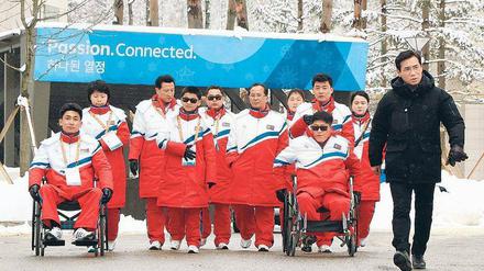 Cool and the Gang. Zwei Athleten und 22 Delegierte aus Nordkorea kamen zu den Paralympics nach Pyeongchan.
