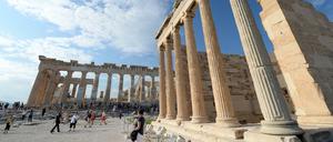 Die Berliner Mitglieder des Gesundheitsausschusses reisen zur Akropolis und wollen wissender zurückkehren.