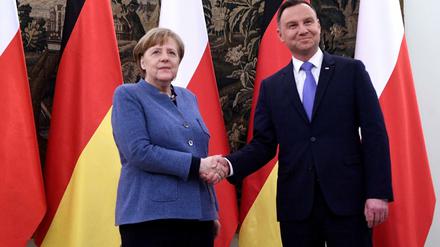 Gute Stimmung machen, ohne sich in den Streitfragen zu bewegen: Polens Präsident Andrzej Duda und Bundeskanzlerin Angela Merkel.