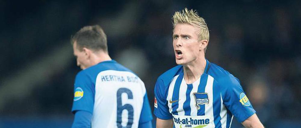 Alles im Blick. In den vergangenen drei Spielen setzte Herthas Trainer Pal Dardai den Norweger Per Skjelbred nicht ein. 