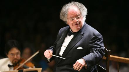 Gibt nicht auf: Star-Dirigent James Levine, 74.