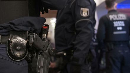 Freund und Helfer? Gern auch mal von Kriminellen.