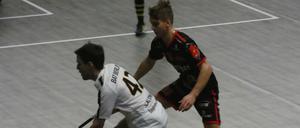 Intensiver Zweikampf: Tempelhof verlor gegen Wernigerode im Halbfinale des Deutschen Floorball-Pokals.