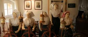 Sorbische Trachten im Heimatmuseum Dissen.