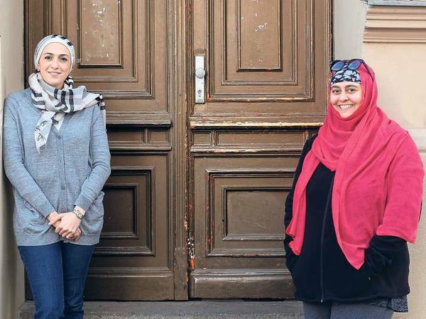 Türöffnerinnen. Frauen wie Dania Nassief (l.) und Danya Alhamrani arbeiten hart, um sich in der Männerwelt zu behaupten.