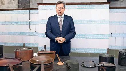 Chefkoch für das Berliner Schloss. Hartmut Dorgerloh in der Küche von Sanssouci. 