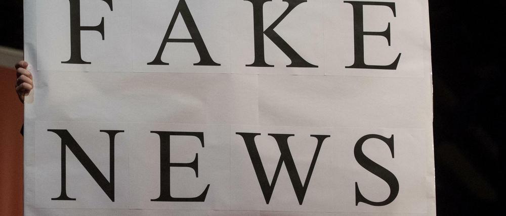 Vorsicht, Fake News.