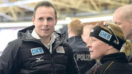 Drei Jahre sind genug. Der scheidende Sportdirektor Robert Bartko (im Bild links) mit Claudia Pechstein. 