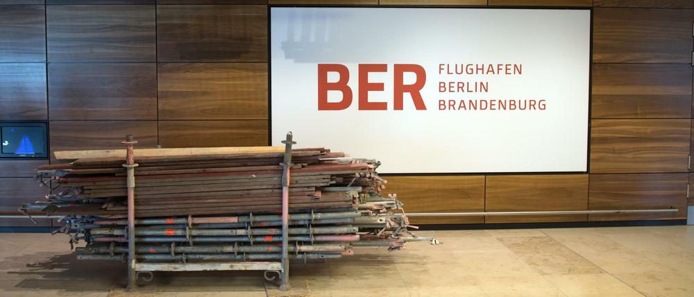 Abriss- oder Aufbauarbeiten? Sorgenkind BER.