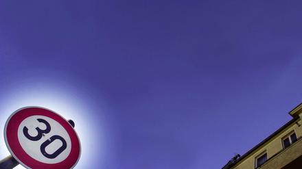 Tempo-30-Strecken sollen zu besserer Stadtluft beitragen.