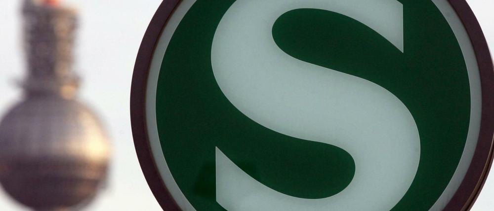 Mehrere S-Bahn-Linien in Berlin waren am Sonntag von Ausfällen betroffen.