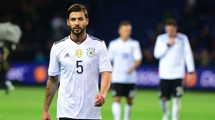 Erst fünf Länderspiele, aber das Vertrauen des Bundestrainers. Marvin Plattenhardt darf mit zur WM.