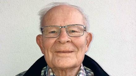 Eberhard Foth (87), verkündete das Urteil im Prozess gegen die RAF-Führungsspitze. Er folgte Theodor Prinzing nach, der wegen Befangenheit den Vorsitz mitten im Verfahren hatte niederlegen müssen.