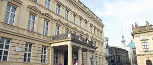 Historischer Ort. Das Palais am Festungsgraben stammt aus der Mitte des 18. Jahrhunderts. 