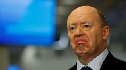 John Cryan nach der Jahres-Pressekonferenz der Deutschen Bank in Frankfurt.