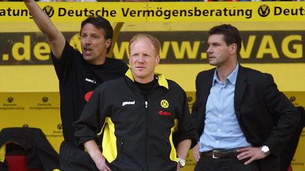 Bald wieder schwarz-gelb: Matthias Sammer (Mitte) arbeitet bald wieder für den BVB - allerdings nicht auf der Trainerbank, sondern als externer Berater.