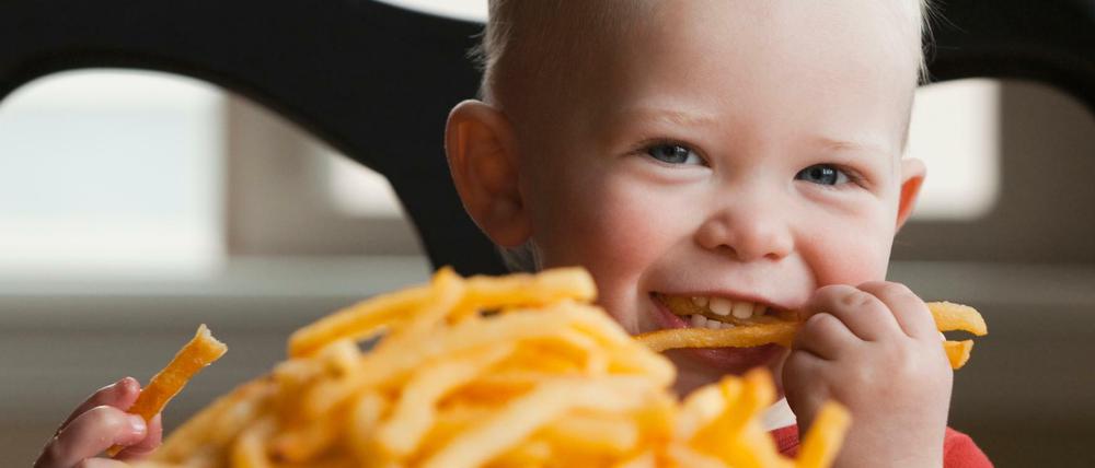 Ein bisschen gesünder: Pommes sollen weniger Acrylamid enthalten.